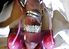 Glamour CD solo loves the vibs