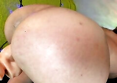 PAWG WENCH LIKES HER CUNT FILLED
