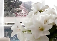 Real estate agent tranny applied her dirty tricks