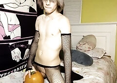 Gay homemade, emo boy, twink masturbating