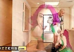 Rich and Excited Weirdos Yhivi, Lily Lou Brazzers