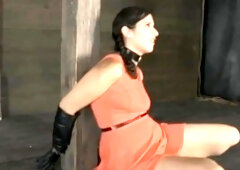 Aroused sweetheart is fingering her lovebox like crazy