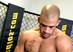 Austin Wilde: Wilde Muscle Frenzy