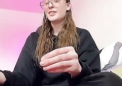 getting very stoned and yap sesh then dommy mama JOI with countdown