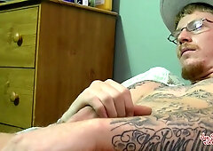 Slow Stroking Straight Guy - Ivy