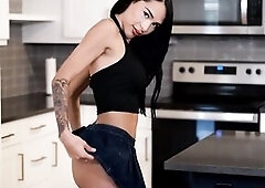 TRANSSEXUALS.XXX - Angelllurbby Sizzling Hawt In Ebony Underware