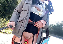 Solo public session at FapHouse