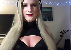 Hot Tgirl Camming Cock and Anal