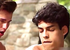 DucaDiMantua - IN THE GARDEN (Schubert's Serenade)