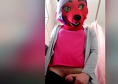 Fox Gf Needs To Pee