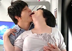 おデブ奥様と電車内交尾137-2wwwwwwwwwww