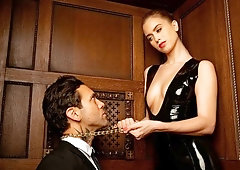 Playful young chick Jill Kassidy penetrated by a pretty big cock