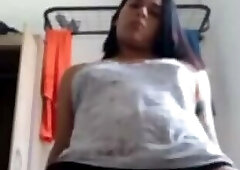 Sua namorada trans gozando gostoso