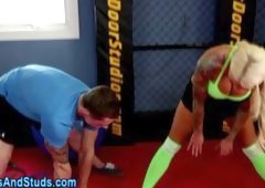 Tattooed blondie fucked