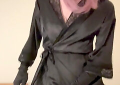 Jess silk rides black dildo