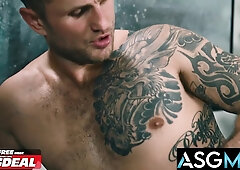 RUINOUS FILMS Weirdo CAUGHT Draining In Neighbor s Yard Leads To TOUGH Smashing