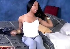 Beautiful black tbabe strokes monstercock while sucking dick