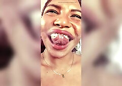 Do u love throat, tongue, and uvula fetishes? Join and have a fun the deepthroat dominant-bitch ⚡???? #fetish #fetishmodel #web camera #deepthroath 