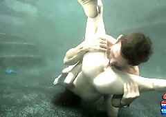 Monica Sexxxton underwater hot video
