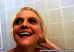 Stepsiblings hot girls eating masturbating each others raw pus