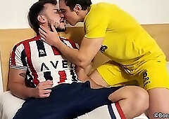 Several brazilian guys bound and gagged from Bondageman now available here in XVideos. Enjoy
