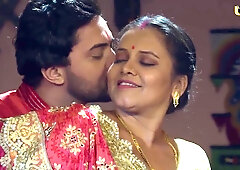 Indian chubby MILF hot erotic movie