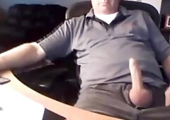 Fantastic daddy unveiling his lollipop