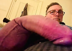 He flashes his enormous meatpipe again and drains