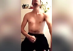 Intense Handjob Until Cum In Squirts