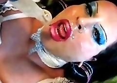 Beautiful shemale chicks love to eat their liquids