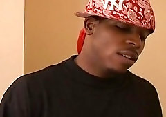 Black thug gets his dick sucked and fucks some gay ass