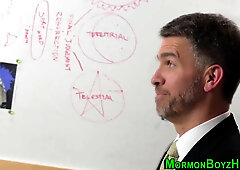 Suited Eldar Shoots Blast