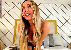 Blond mother I'd like to fuck craves to make your penis hard