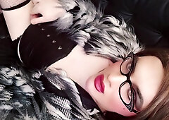 Princess Bunnie: Getting Off in Lingerie and Heels