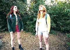 My Neighbor's A Lesbo!? - Aria Carson & Lacy Lennon