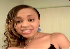 Ebony Girl Finger Fucking Action