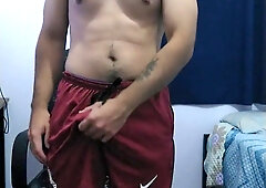 Super-cute guy money-shot