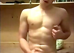 Ripped boy wanking on cam