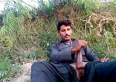 Gulzaminkhan77 enormous black spunk-pump