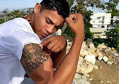 Muscle Latino guy Lucian Reed displays off his super hot assets
