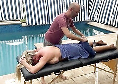Carlie Vixen was on vacation in Florida with her hubby and this guy decided to treat her to an outdoor massage poolside with a hunk masseur who is kno