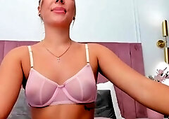 Amateur brunette ariana marie solo toying