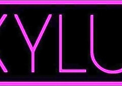 Fit amateur blonde teen puts her sexy slim body on display