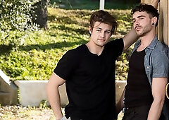 Outdoor fuck session with Charlie Pattinson and Cayden Stone