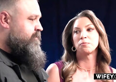 Anal Loving Milf Hotwife Lor Reign Squirts All Over His Bbc