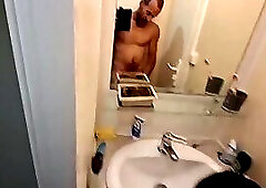 A good handjob at the bathroom, remi06cam4