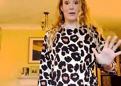 Cumshot amateur MILF suck and jerks dude in the bedroom