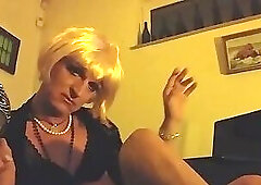 Tranny in Black shows her feet - Tina Torride