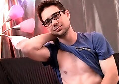 ZackRandall.net - Hairy Randall masturbation squirts