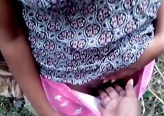 Sri lanka RISKY OUTDOOR Jungle Sex with beautiful girl